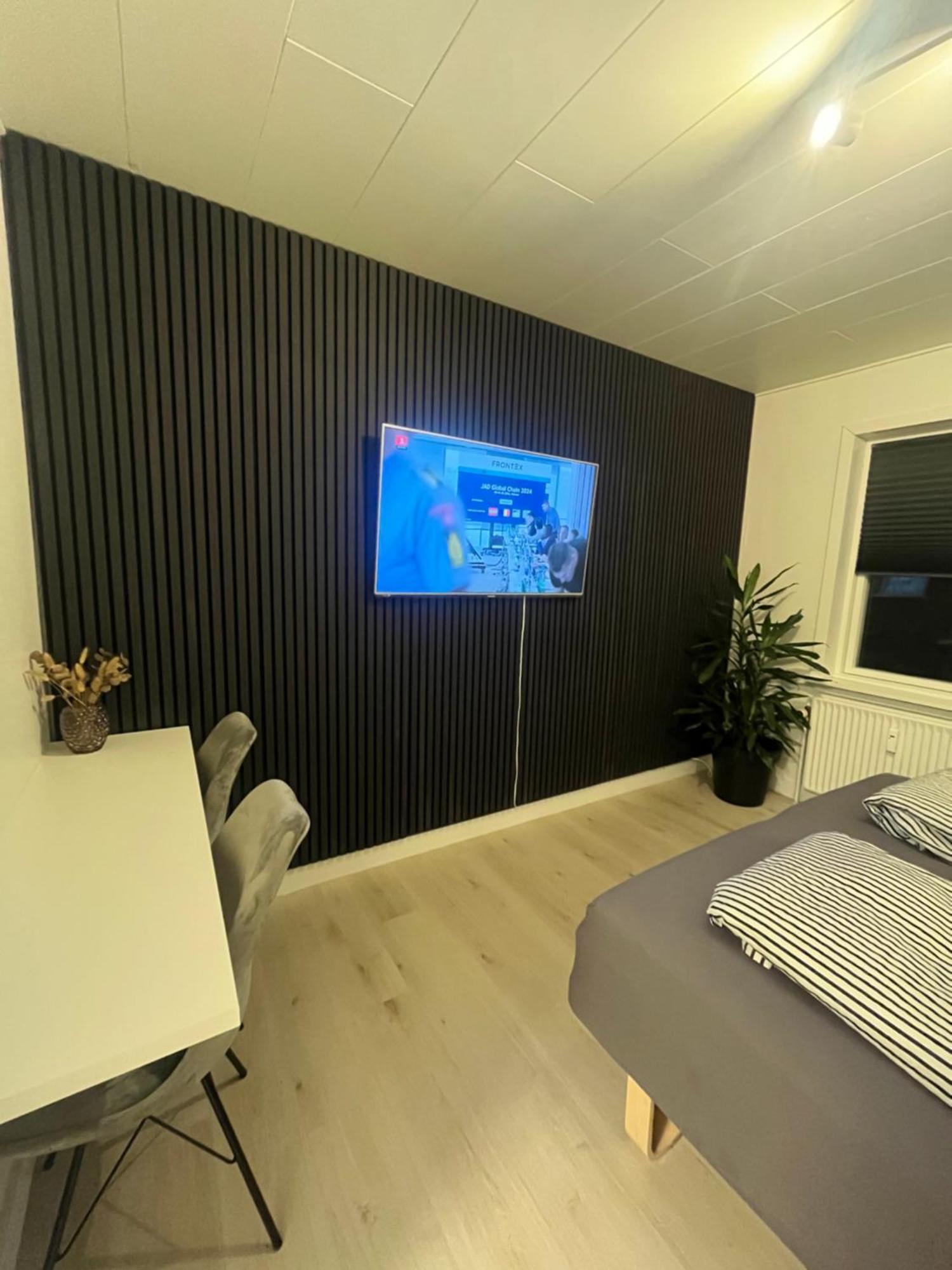 Centralt Beliggende Lejlighed Herning Buitenkant foto