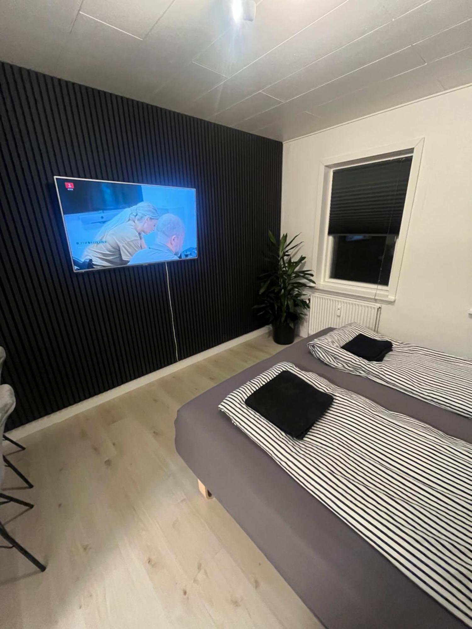 Centralt Beliggende Lejlighed Herning Buitenkant foto